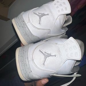 ‘White Oreo’ Jordan 4’s